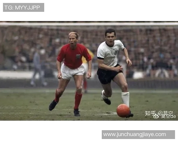 苏联时期足球明星的辉煌历程与传奇故事回顾
